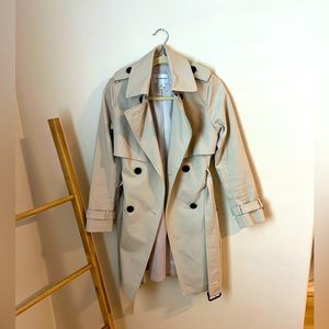 Club Monaco trench coat, light beige / khaki color.